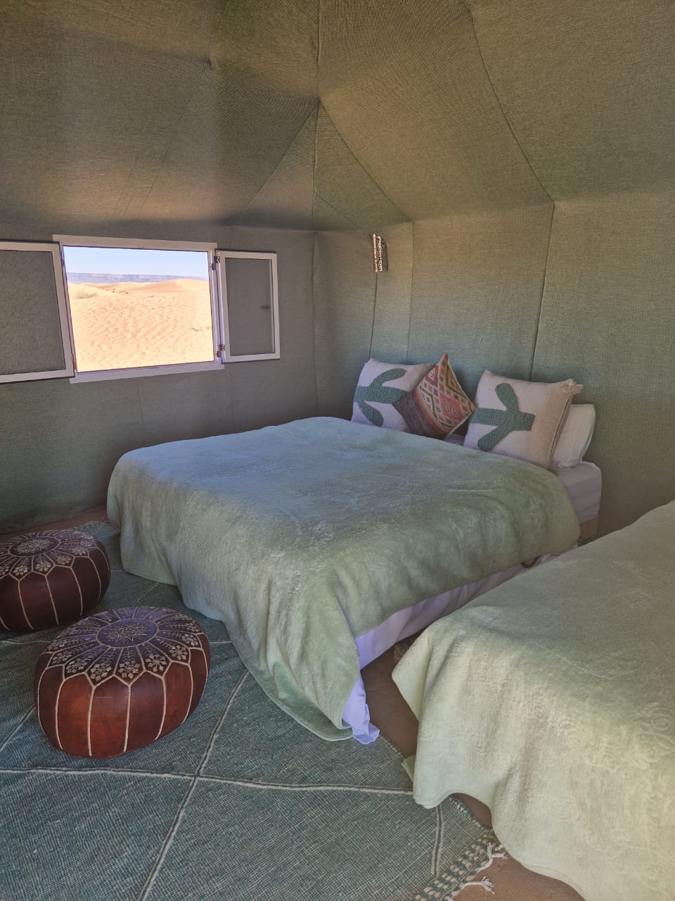 Triple Luxury Tent Merzouga Camp Red 2